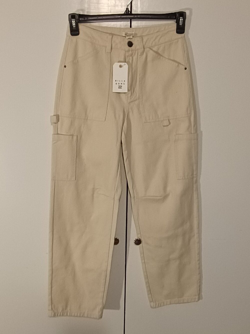 NWT Billabong Ula Pants Women’s Natural Beige Utility Carpenter Cargo Wide Leg - Picture 2 of 9